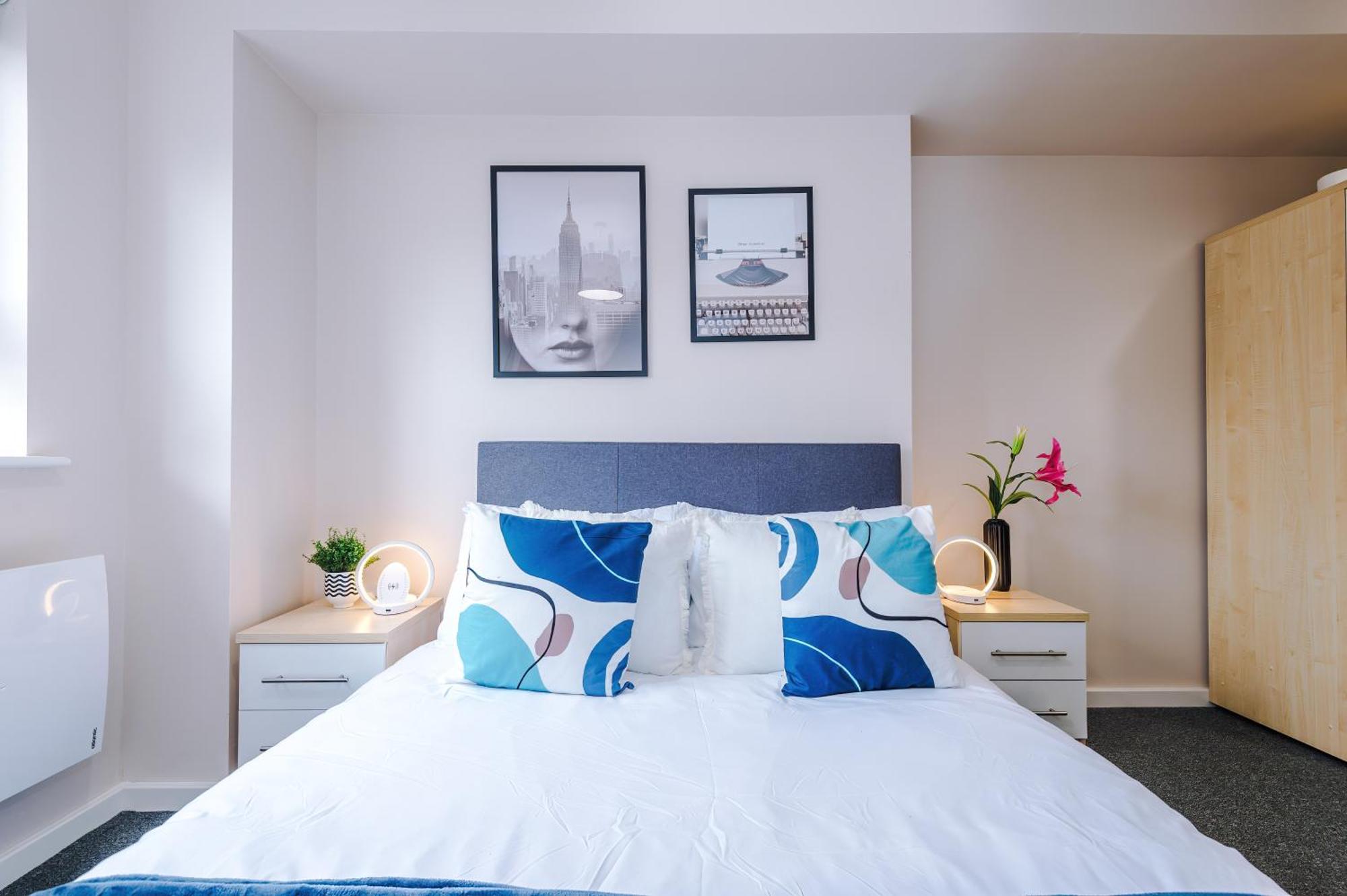 Deluxe New Build 2 Bedroom 2 Bathroom Apartment - Free Secure Parking Manchester Eksteriør bilde